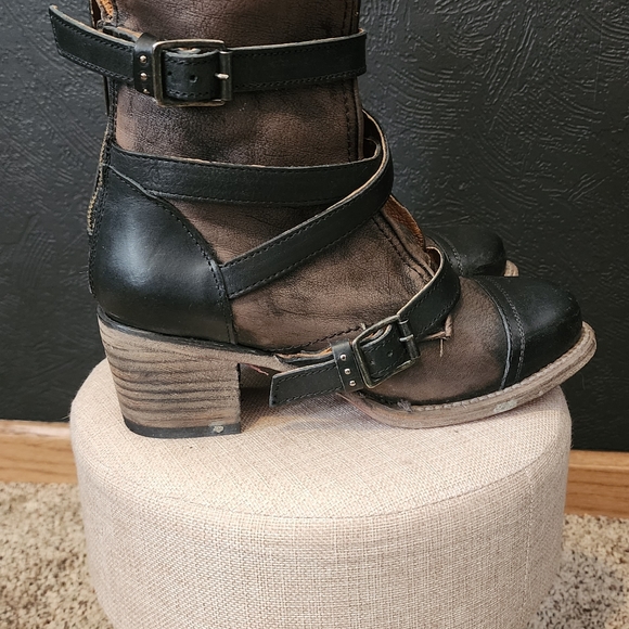 Freebird boots - Picture 3 of 4